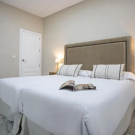 Apartment Genteel Plaza De Tendillas Ii *