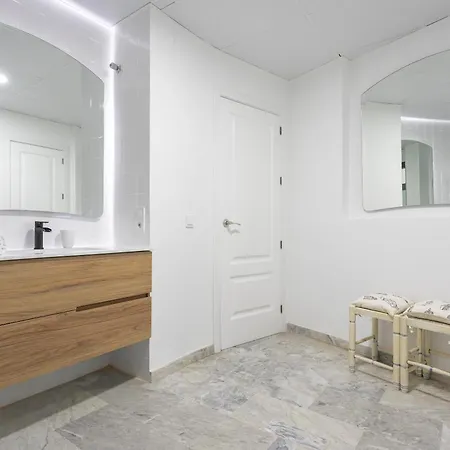 Genteel Plaza De Tendillas Ii Apartment *