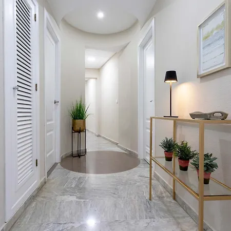 Genteel Plaza De Tendillas Ii * قرطبة